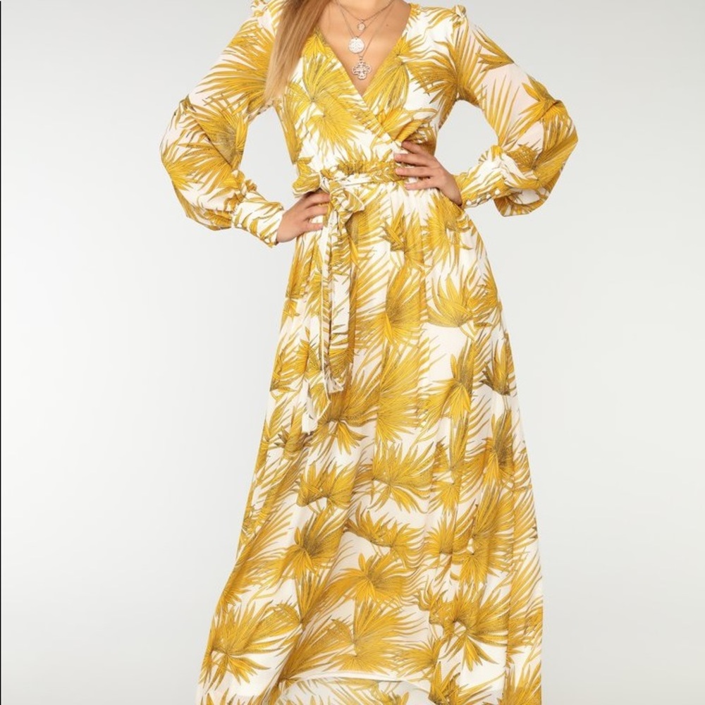 Fashion Nova Maxi Dress